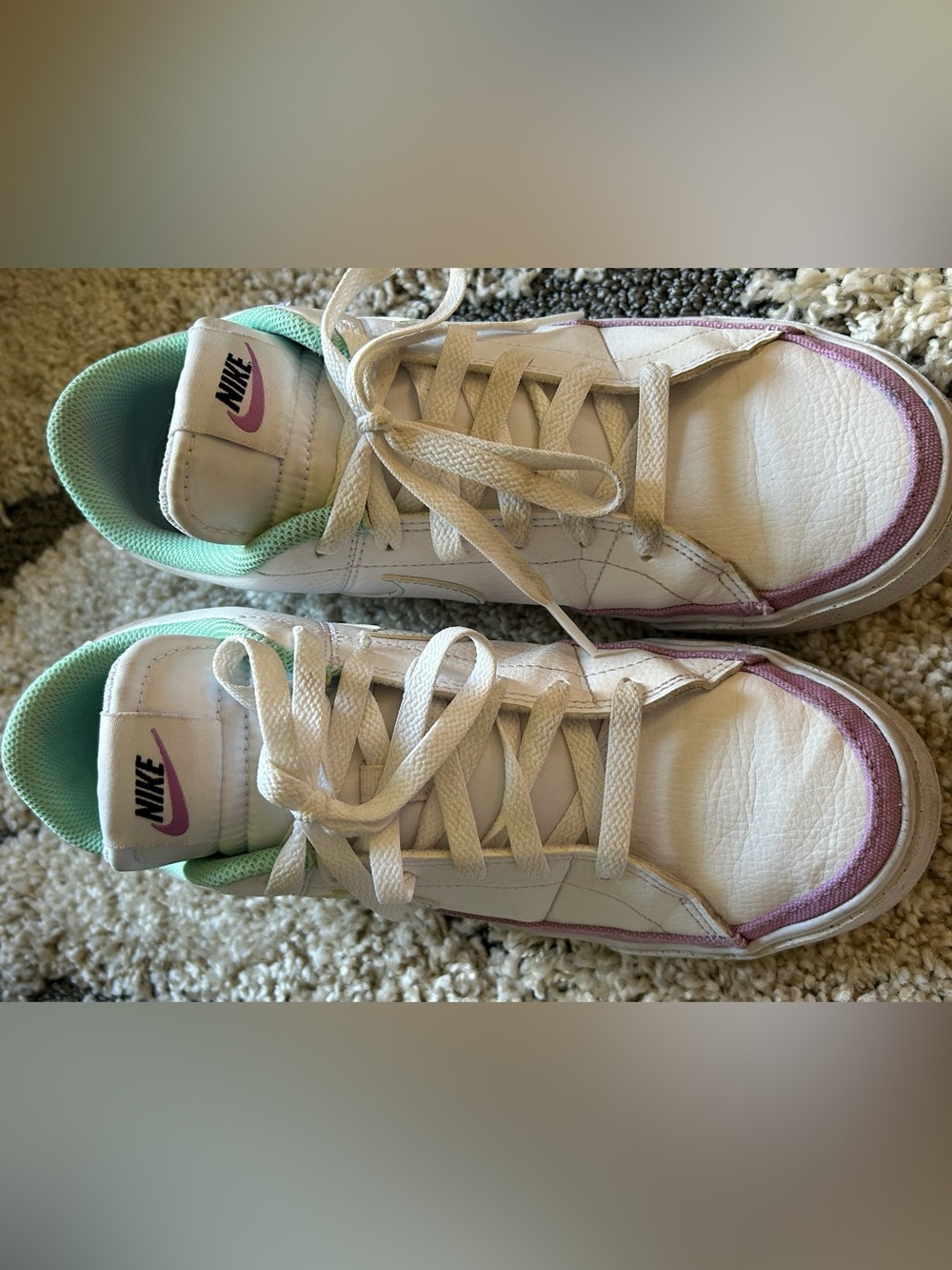 Nike White Leather Sneakers with Mint & Lavender Accents Women’s 9.5 - Picture 2 of 8